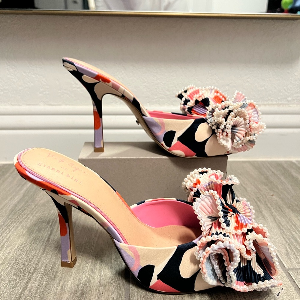 Giani Bernini x Venita Aspen Collab Harlow Sandals with pearls and heel